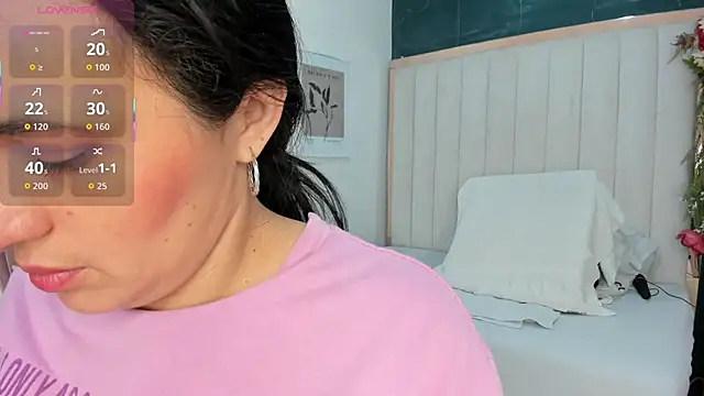 africa holmes online show from 10-23-25, 02:11