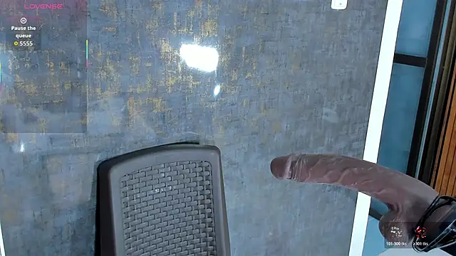 violett collins  online show from 11-05-25, 04:23