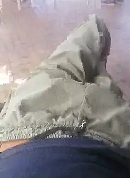 MamhounXx1 online show from 10-03-25, 12:46