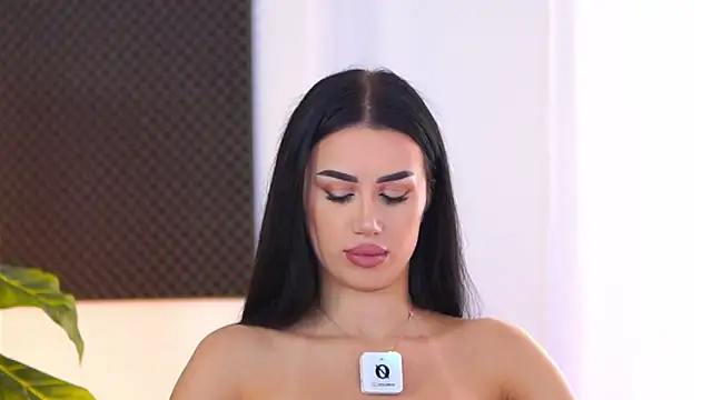 Jenna Day online show from 10-21-25, 09:10