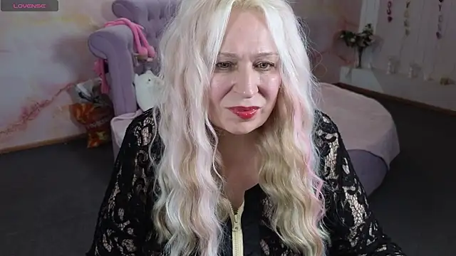 Penelope Pinky online show from 05-28-26, 02:14