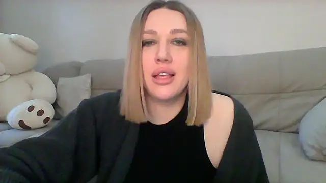 Snapshot of VickyLove047 chatting on 02-18-25, 07:43 VickyLove047 online show from 02-18-25, 07:43