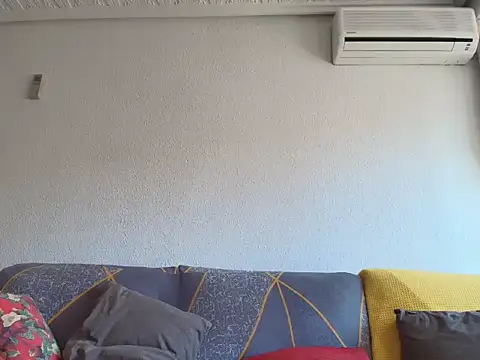 Snapshot of Geishastudios chatting on 09-11-25, 07:19 Geishastudios online show from 09-11-25, 07:19