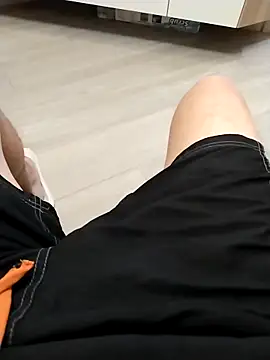 Snapshot of Dannydy2015 chatting on 02-15-26, 03:53 Dannydy2015 online show from 02-15-26, 03:53