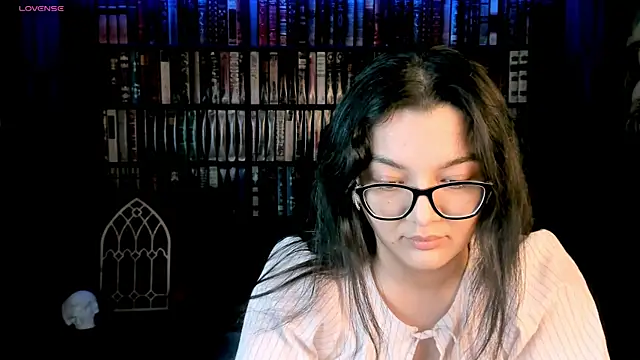 Snapshot of ZarifaBev chatting on 11-16-25, 09:59 ZarifaBev online show from 11-16-25, 09:59