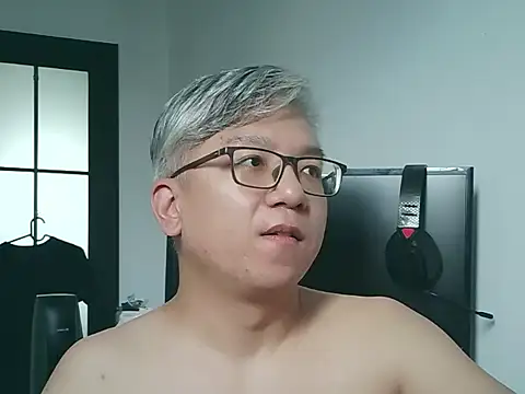 leoUSIR online show from 09-22-25, 06:26