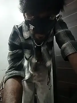 johnsinsexy online show from 12-17-24, 03:06