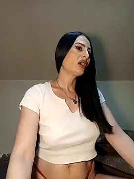 Snapshot of EveeRose chatting on 11-30-25, 03:05 EveeRose online show from 11-30-25, 03:05