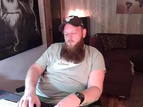 Snapshot of TinyDickBear chatting on 02-23-25, 09:16 TinyDickBear online show from 02-23-25, 09:16