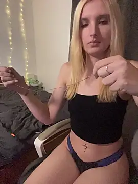 Snapshot of AnnyBelleX chatting on 11-09-25, 02:26 AnnyBelleX online show from 11-09-25, 02:26