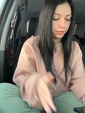 JulliaVegas online show from 02-05-25, 02:19