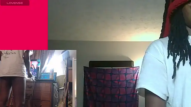 Snapshot of cum2mary_ chatting on 12-28-24, 03:37 cum2mary online show from 12-28-24, 03:37