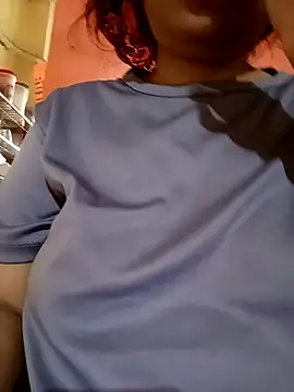 Snapshot of sunita-doll chatting on 04-02-26, 01:47 sunita-doll online show from 04-02-26, 01:47