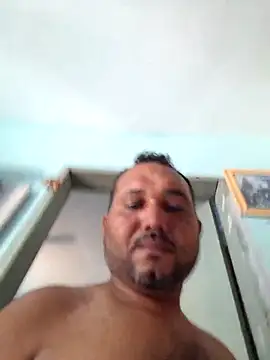 Snapshot of alexjs84 chatting on 03-16-26, 04:33 alexjs84 online show from 03-16-26, 04:33