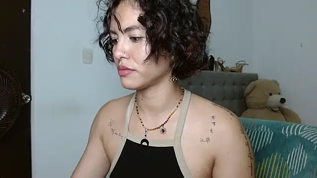 Sexy Lia  online show from 06-18-26, 03:07