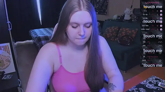 Alice Dreamgirl  online show from 04-10-26, 12:21