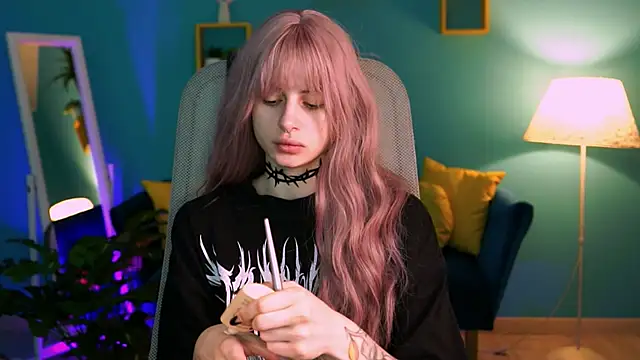 JadeCastle  online show from 03-18-25, 04:58