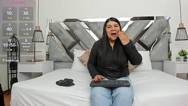 hotmature1 online show from 09-27-25, 10:31