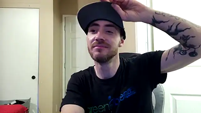 Huntzg23 online show from 03-21-26, 04:28