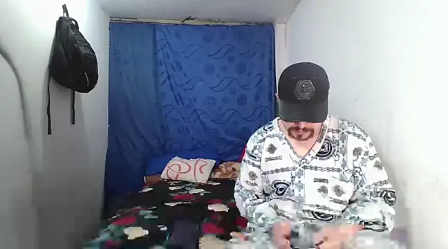 Snapshot of pecadodulce123 chatting on 03-12-25, 12:20 pecadodulce123 online show from 03-12-25, 12:20