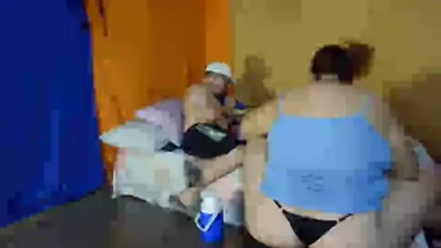 pecadodulce123 online show from 12-18-25, 03:01