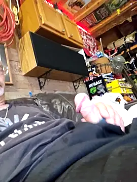 tileguyyy online show from 09-12-25, 06:08