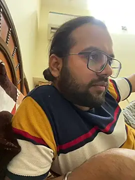 Arsh Loves Luv online show from 12-29-24, 08:26