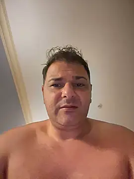 SecretlyDD online show from 02-28-25, 09:55