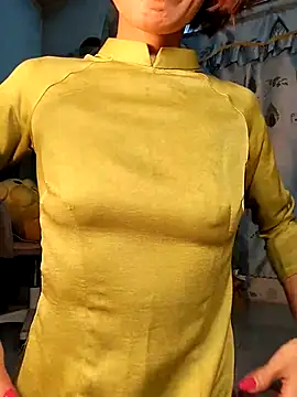 Lucy limon online show from 03-17-25, 09:13