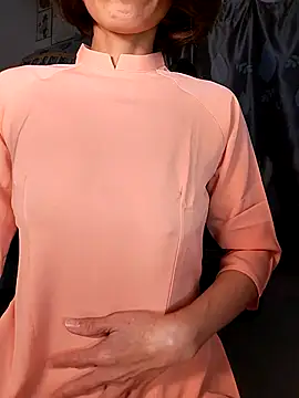 Lucy limon online show from 02-07-26, 09:51