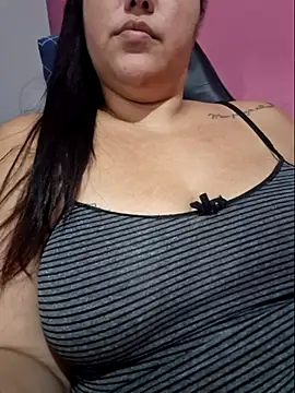 Paolaa hoot online show from 03-13-25, 06:48