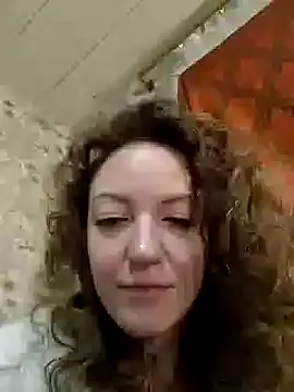 Snapshot of KattyLuuu chatting on 12-29-24, 11:50 KattyLuuu online show from 12-29-24, 11:50