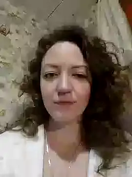 Snapshot of KattyLuuu chatting on 01-04-25, 08:16 KattyLuuu online show from 01-04-25, 08:16