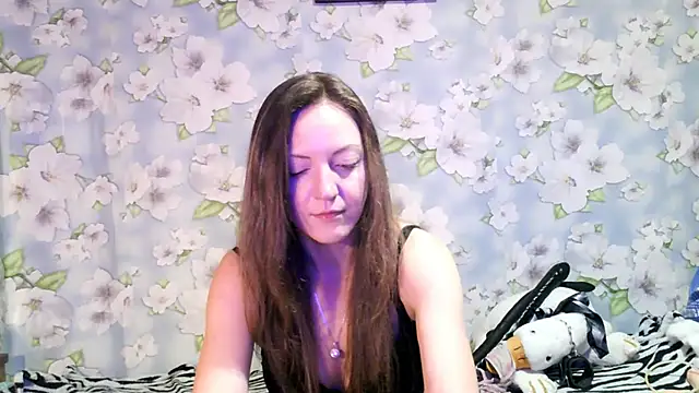 Snapshot of KattyLuuu chatting on 01-24-25, 02:49 KattyLuuu online show from 01-24-25, 02:49