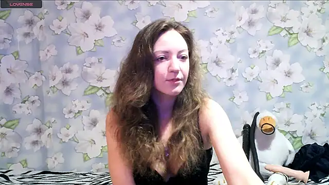 Snapshot of KattyLuuu chatting on 02-08-25, 08:53 KattyLuuu online show from 02-08-25, 08:53