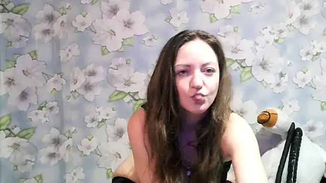 Snapshot of KattyLuuu chatting on 02-09-25, 11:57 KattyLuuu online show from 02-09-25, 11:57