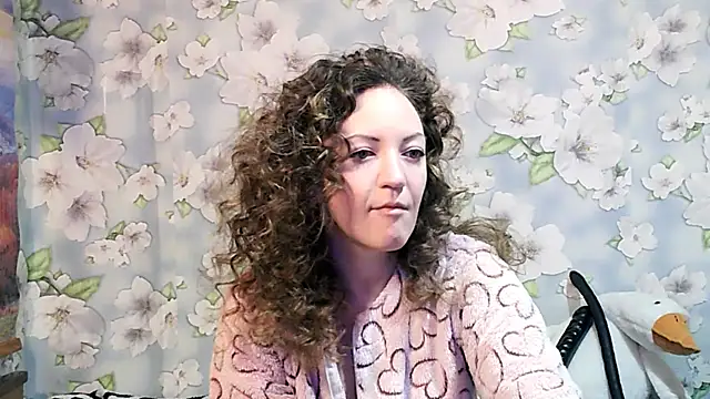 Snapshot of KattyLuuu chatting on 02-15-25, 09:15 KattyLuuu online show from 02-15-25, 09:15
