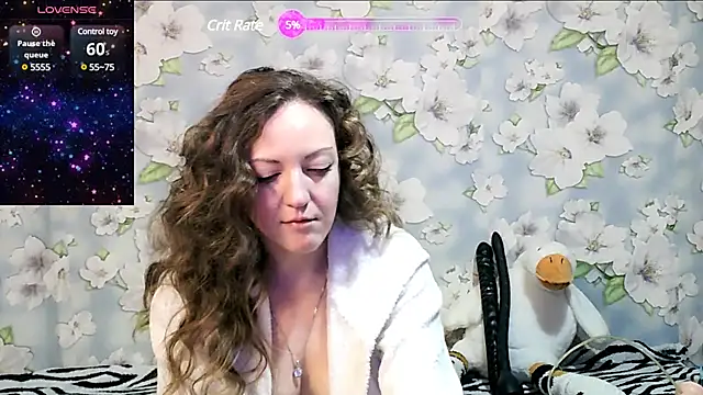 Snapshot of KattyLuuu chatting on 03-07-25, 12:15 KattyLuuu online show from 03-07-25, 12:15