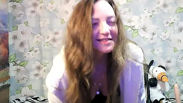 Snapshot of KattyLuuu chatting on 03-16-25, 07:06 KattyLuuu online show from 03-16-25, 07:06