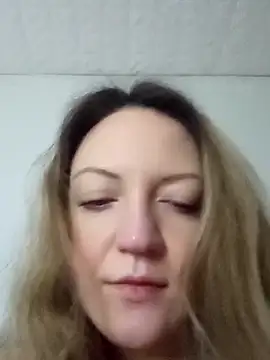 Snapshot of KattyLuuu chatting on 03-01-26, 10:06 KattyLuuu online show from 03-01-26, 10:06