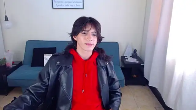 Snapshot of andreey50 chatting on 12-24-24, 08:05 andreey50 online show from 12-24-24, 08:05