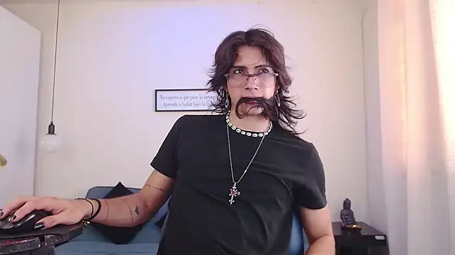 Snapshot of andreey50 chatting on 01-11-25, 07:59 andreey50 online show from 01-11-25, 07:59