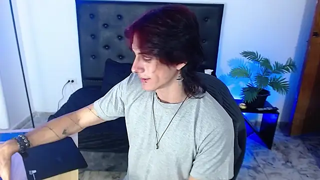 Snapshot of andreey50 chatting on 12-03-25, 08:51 andreey50 online show from 12-03-25, 08:51