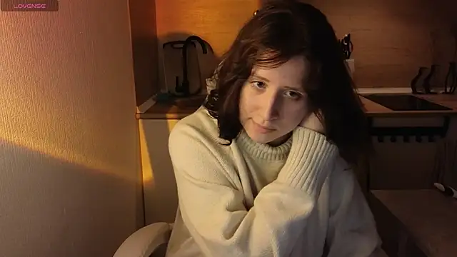 whatamarrie online show from 12-27-24, 09:00