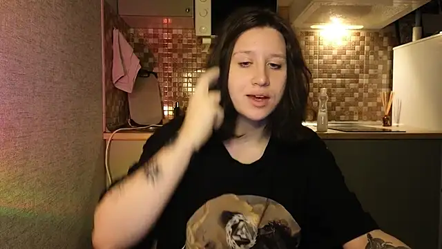 whatamarrie online show from 01-29-25, 12:43