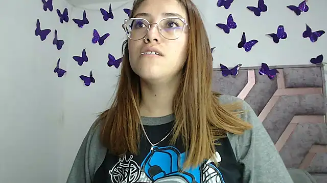 Anny Fox- online show from 11-28-25, 03:42