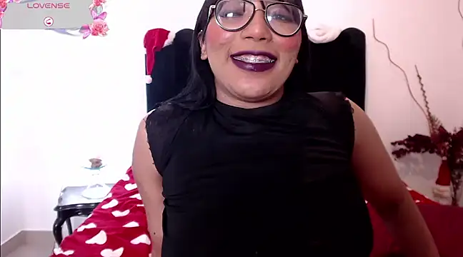 Snapshot of AmyBriiggs chatting on 12-27-24, 12:12 AmyBriiggs online show from 12-27-24, 12:12