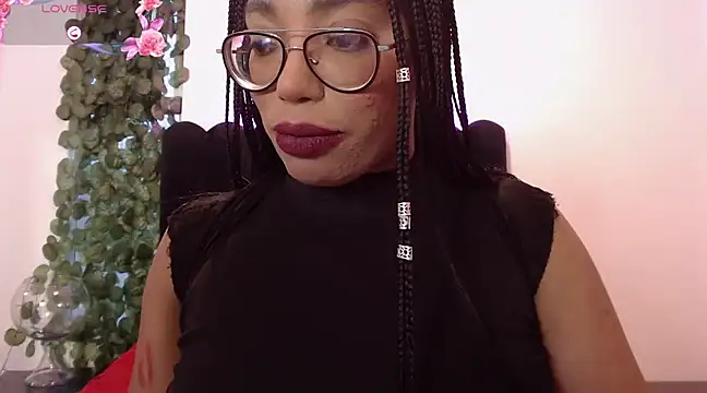 Snapshot of AmyBriiggs chatting on 01-30-25, 11:22 AmyBriiggs online show from 01-30-25, 11:22