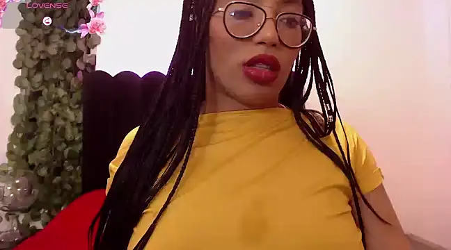 Snapshot of AmyBriiggs chatting on 02-01-25, 07:36 AmyBriiggs online show from 02-01-25, 07:36