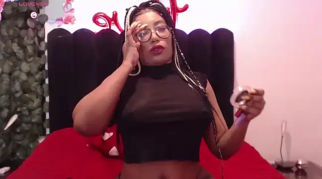 Snapshot of AmyBriiggs chatting on 03-05-25, 08:43 AmyBriiggs online show from 03-05-25, 08:43